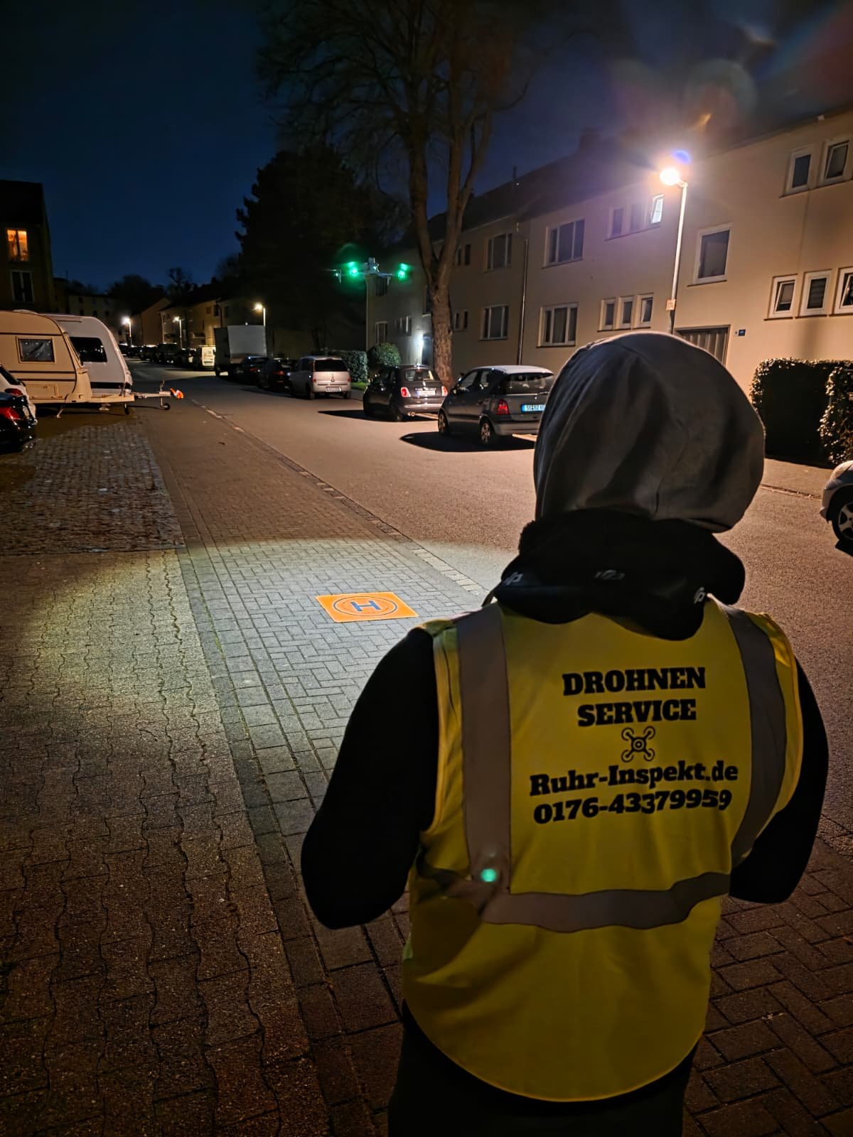 Zwischenlandung der Drohne f&uuml;r einen Akkutausch w&auml;hrend der W&auml;rmetrassenbefliegung in Soest
